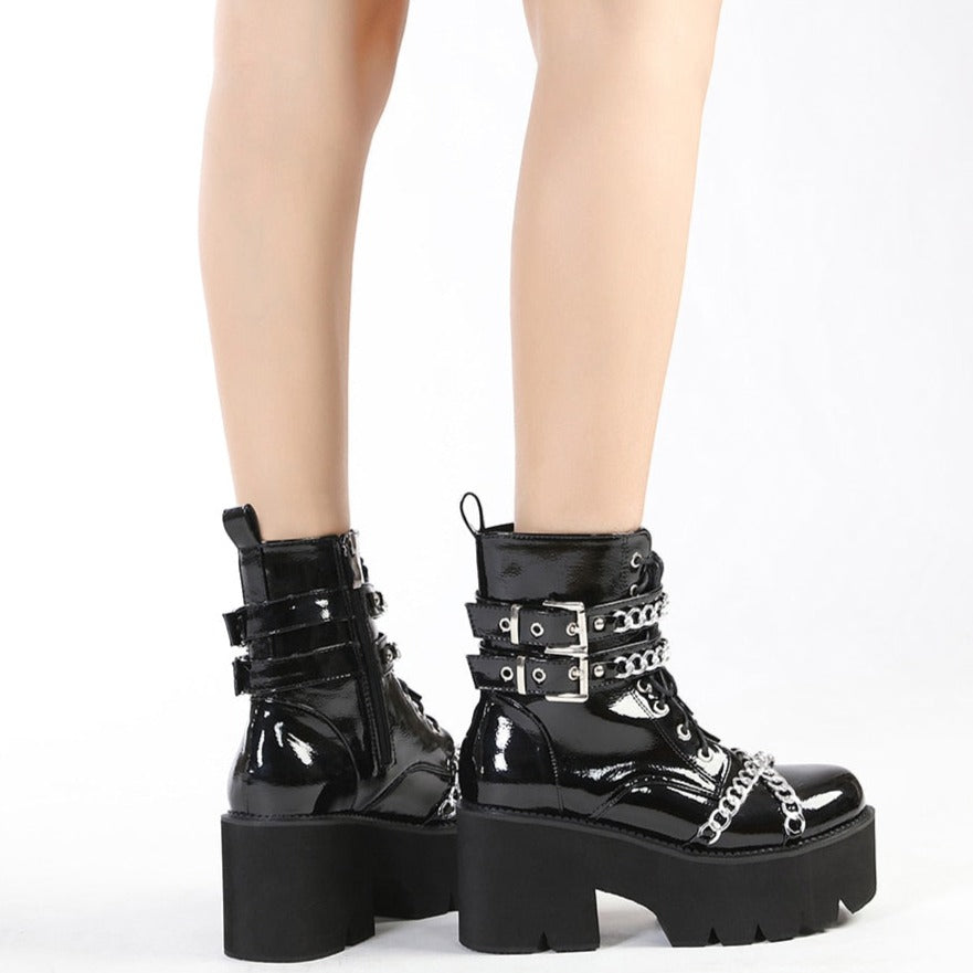Thick Bottom With Metal Chain Shoes
