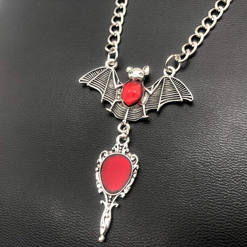 Red Scarlet Choker