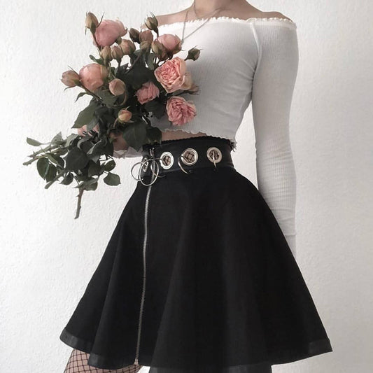 Hollow Out Pleated Skirt