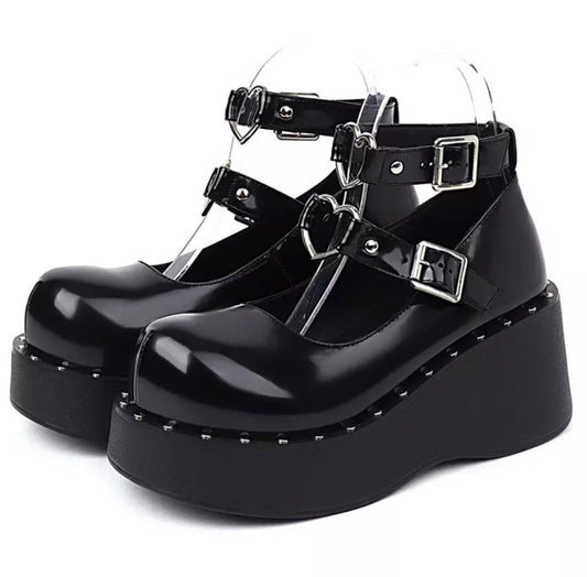 Heart Buckle Mary Jane Shoes